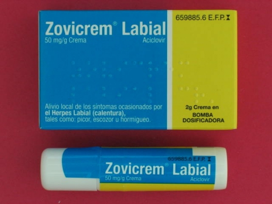 ZOVICREM LABIAL 50 MG/G CREMA 2 G BOMBA DOSIFICADORA