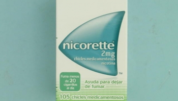 NICORETTE 2 MG 105 CHICLES